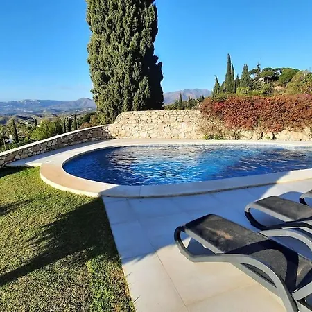 La Escala - 6 Bedroom With Pool Villa Mijas