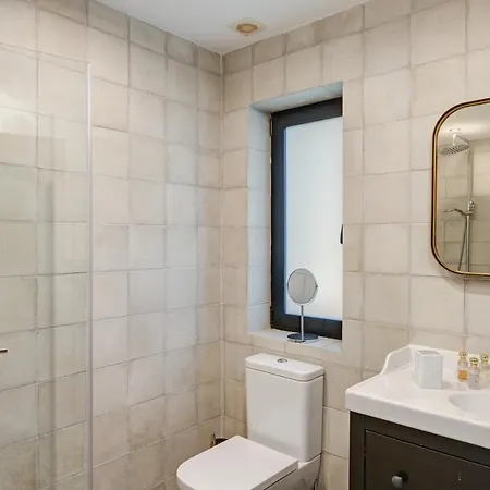 La Escala - 6 Bedroom With Pool *